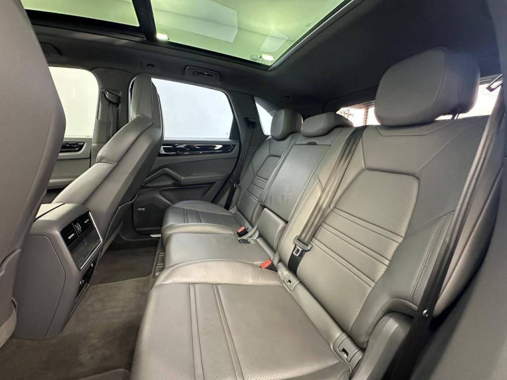 Porsche Cayenne E-hybrid 462cv, sport chrono e suspensÃo pneumÁtica!    2022