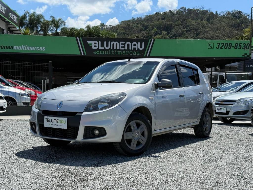 Renault Sandero EXP1016V    2014