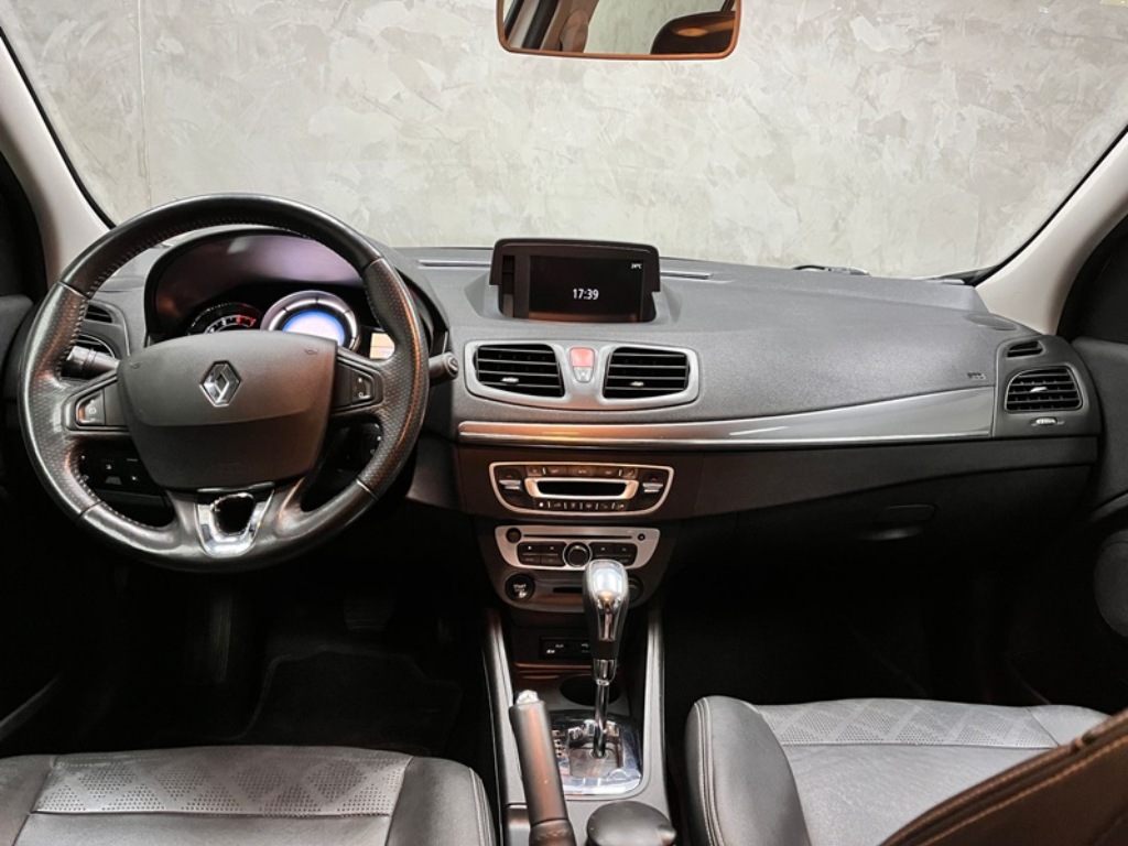 Renault Fluence 2.0 dynamique plus 16v flex 4p automÁtico    2017