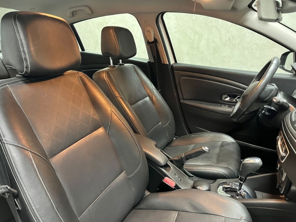 Renault Fluence 2.0 dynamique plus 16v flex 4p automÁtico    2017