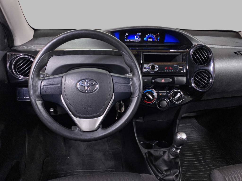 Toyota Etios Etios 1.3 hb hatch x 16v flex 4p mec    2019