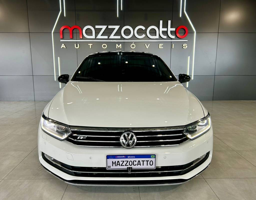 Volkswagen Passat 2.0 highline tsi 220cv tip.    2018