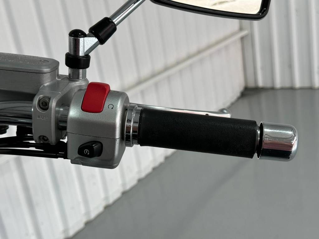 Suzuki Boulevard M800    2009