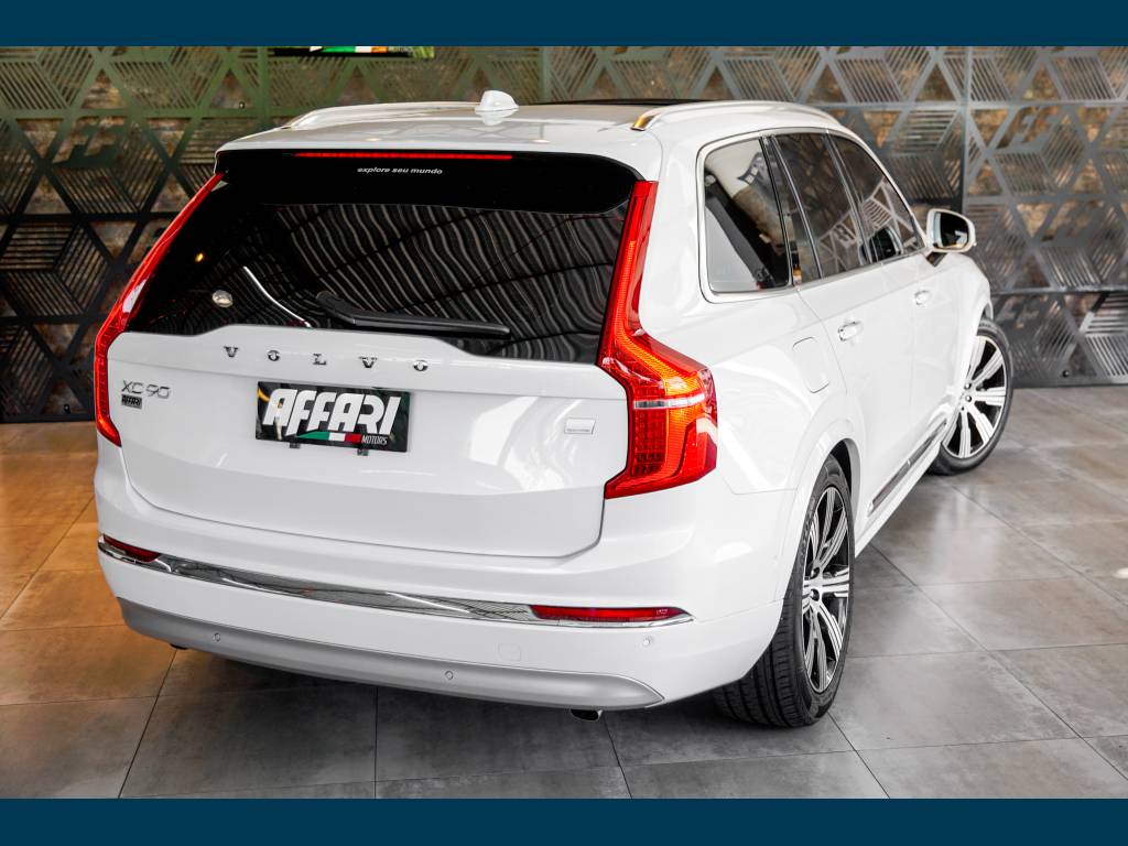 Volvo XC90 2.0 12v    2022