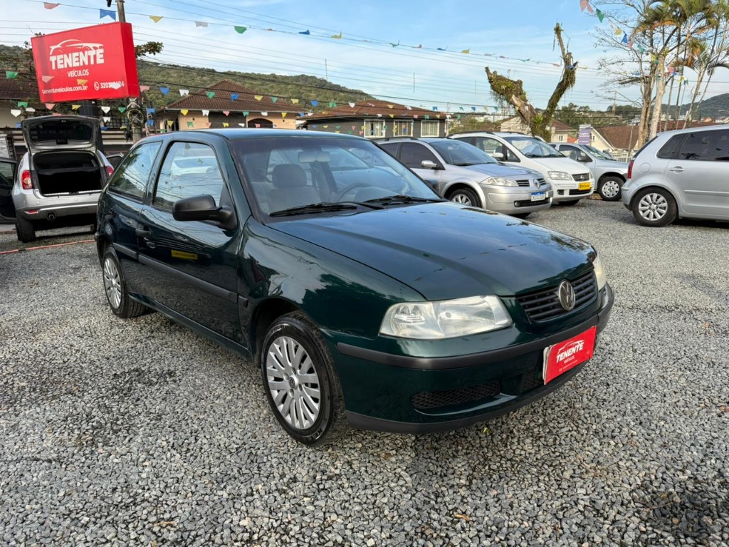 Volkswagen Gol Plus 1.0    2000