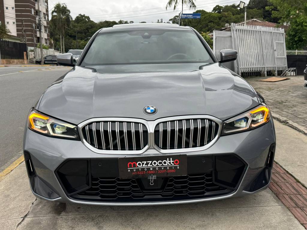 BMW 220i 2.0 16v    2023