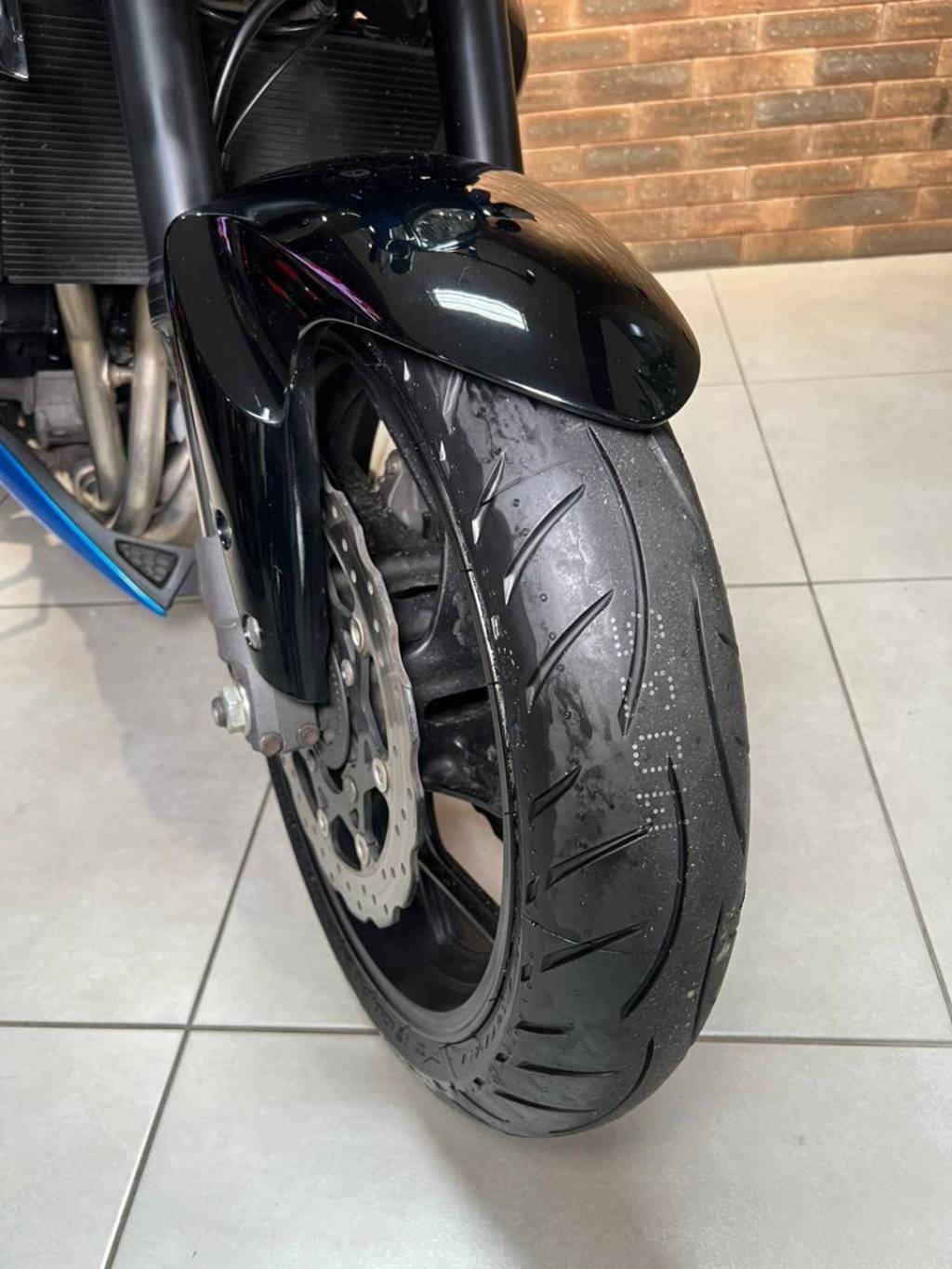 Suzuki GSX 750    2021