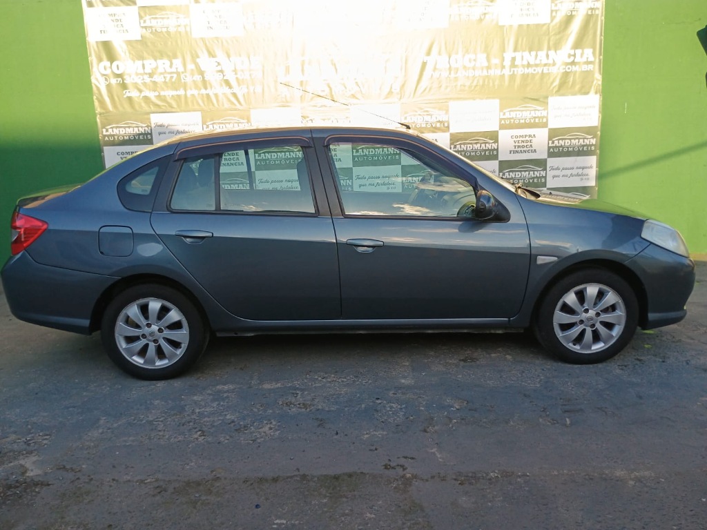 Renault Symbol Privilege 1.6 completo    2013