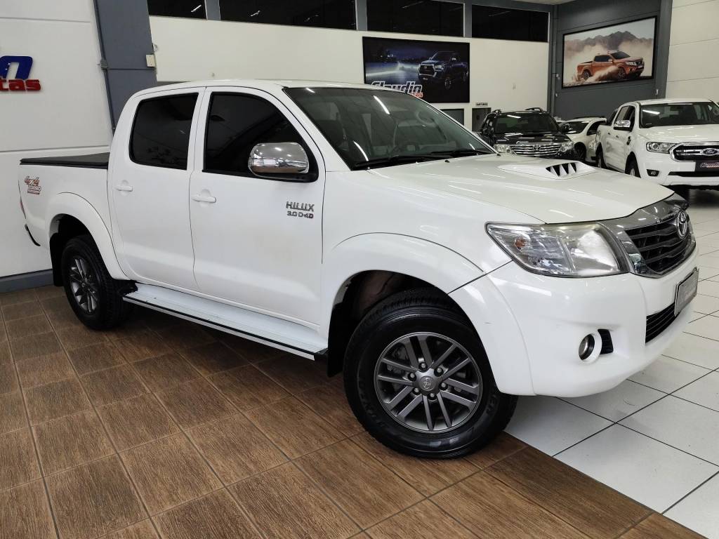 Toyota Hilux CD SRV D4-D 4x4 3.0 TDI Diesel Aut    2014