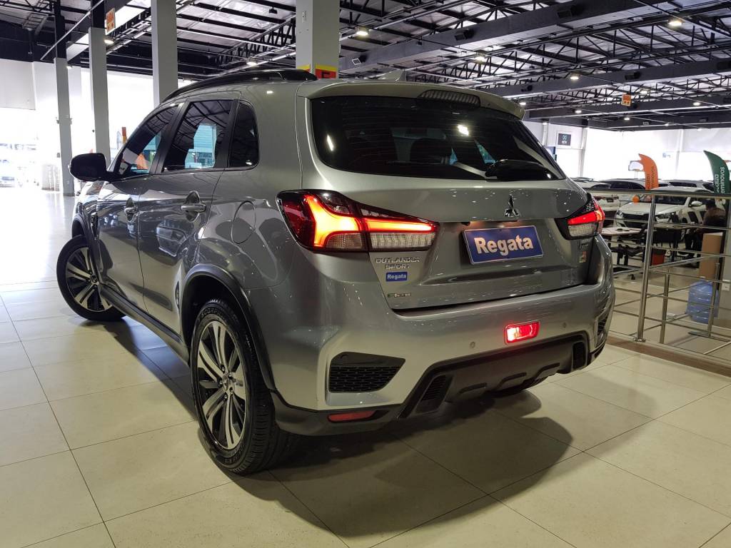 Mitsubishi Outlander Sport hpe 2.0 16v flex aut.    2022