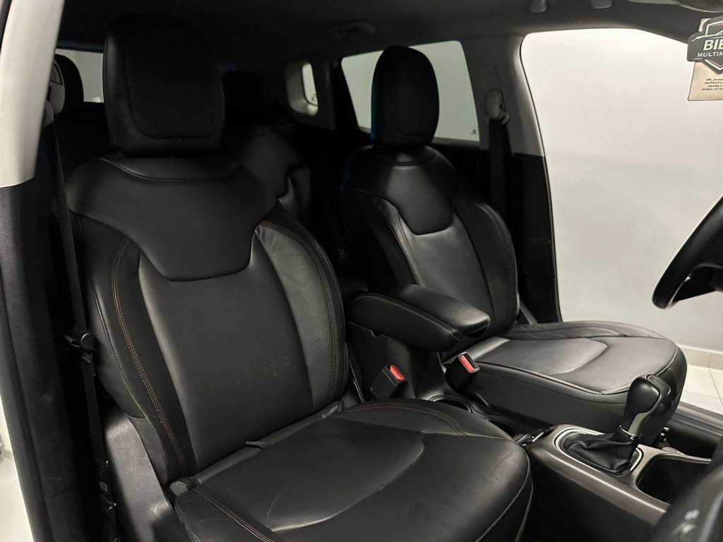 Jeep Compass 2.0 longitude 4x2 flex aut.    2020
