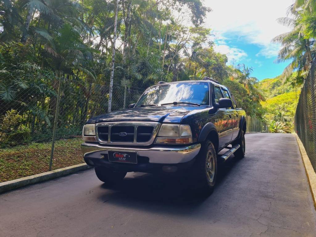 Ford Ranger XLT 13F    2002