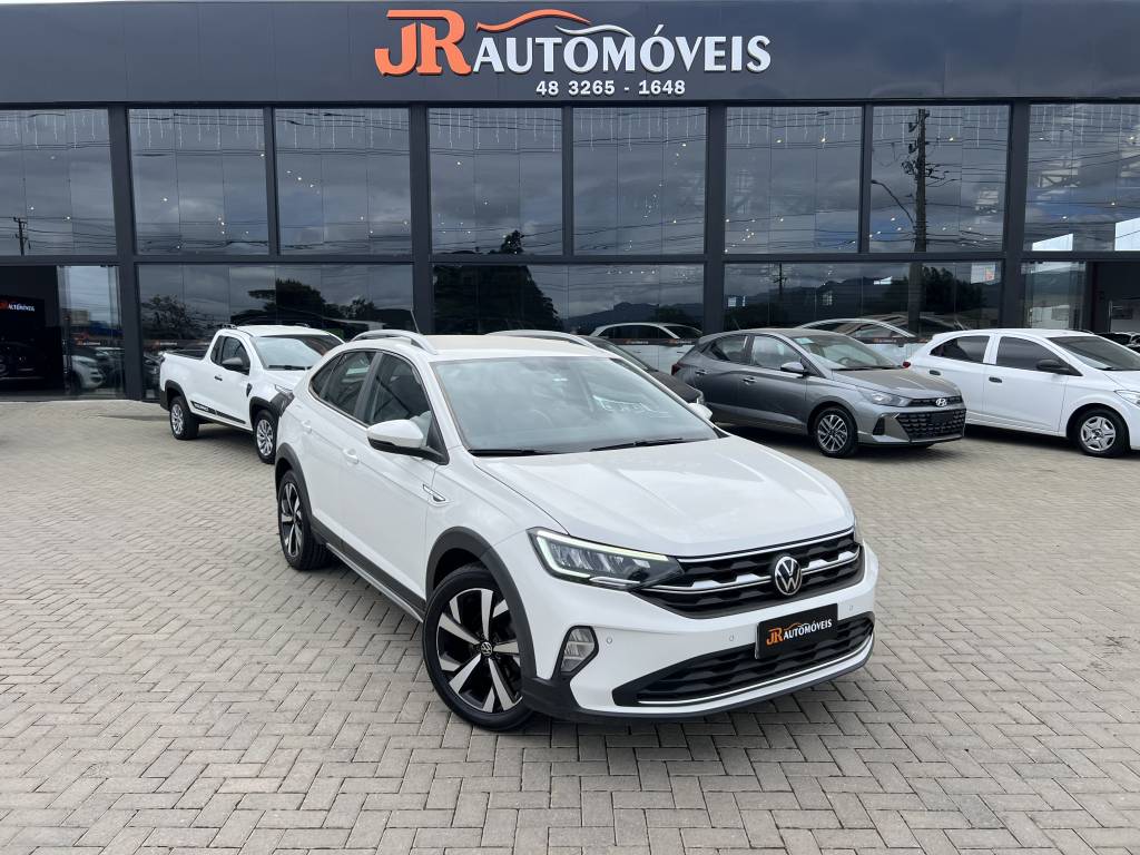 Volkswagen Nivus 1.0 200 TSI Flex Aut.    2021