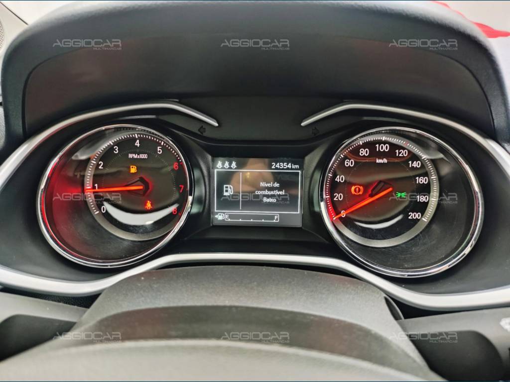 Chevrolet Onix     2022
