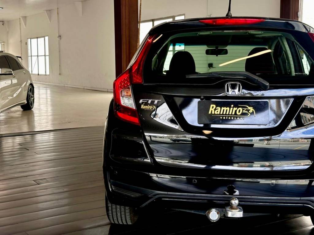 Honda Fit Ex cvt    2021