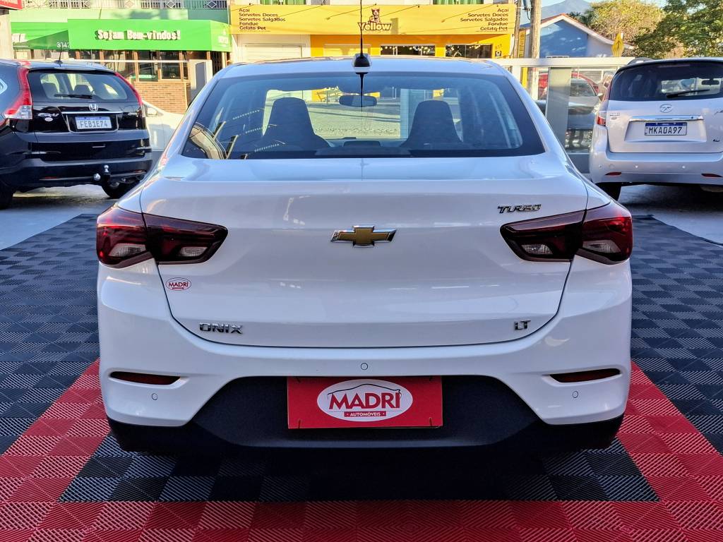 Chevrolet Onix Plus 1.0 lt turbo (flex) (aut)    2020