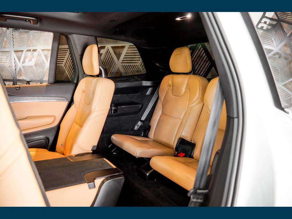 Volvo XC90 2.0 12v    2022