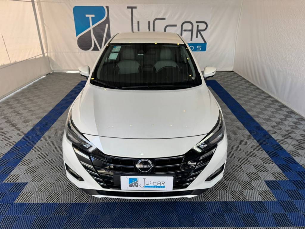 Nissan Versa 1.6 16v flex exclusive xtronic    2025