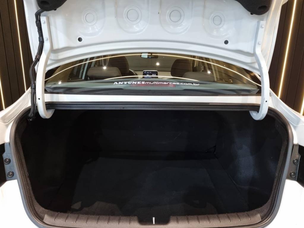 Hyundai HB20S Comfort 1.0  flex 12v manual.    2023