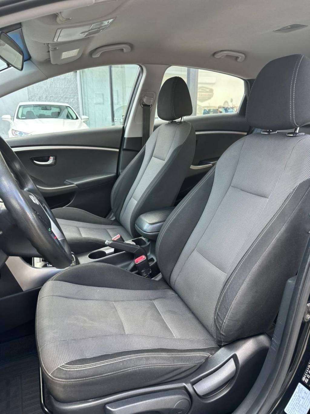 Hyundai I30 1.6 16v flex 5p aut.    2014