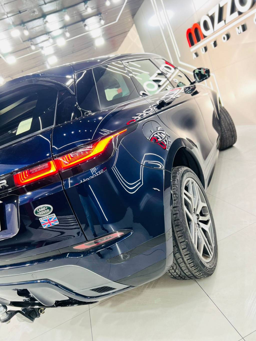 Land Rover Range Rover 2.0    2023