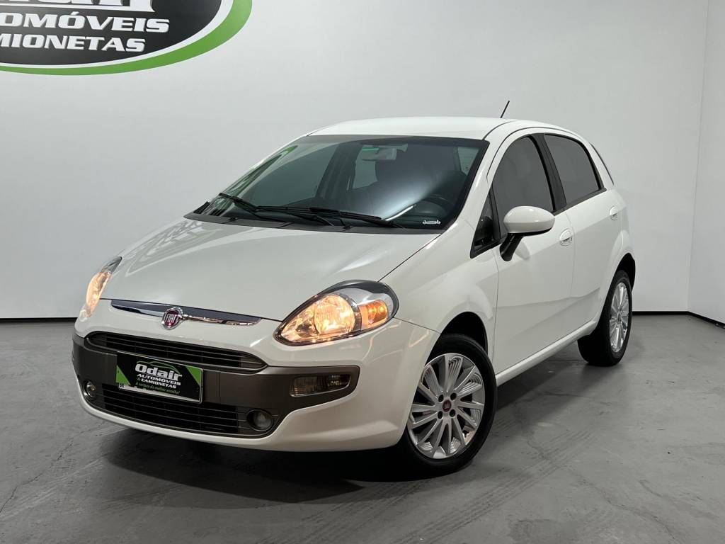 Fiat Punto ESSENCE Dualogic 1.6 Flex 16V 5p    2017