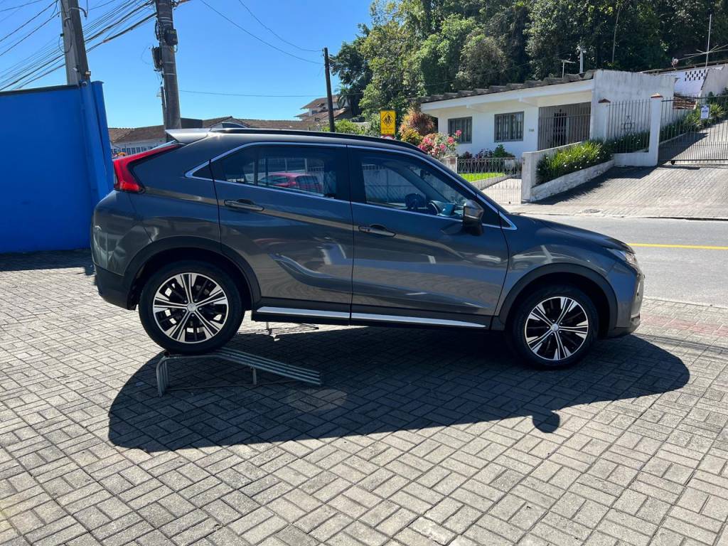 Mitsubishi Eclipse Cross Hpe-s sport 1.5 turbo 16v    2022