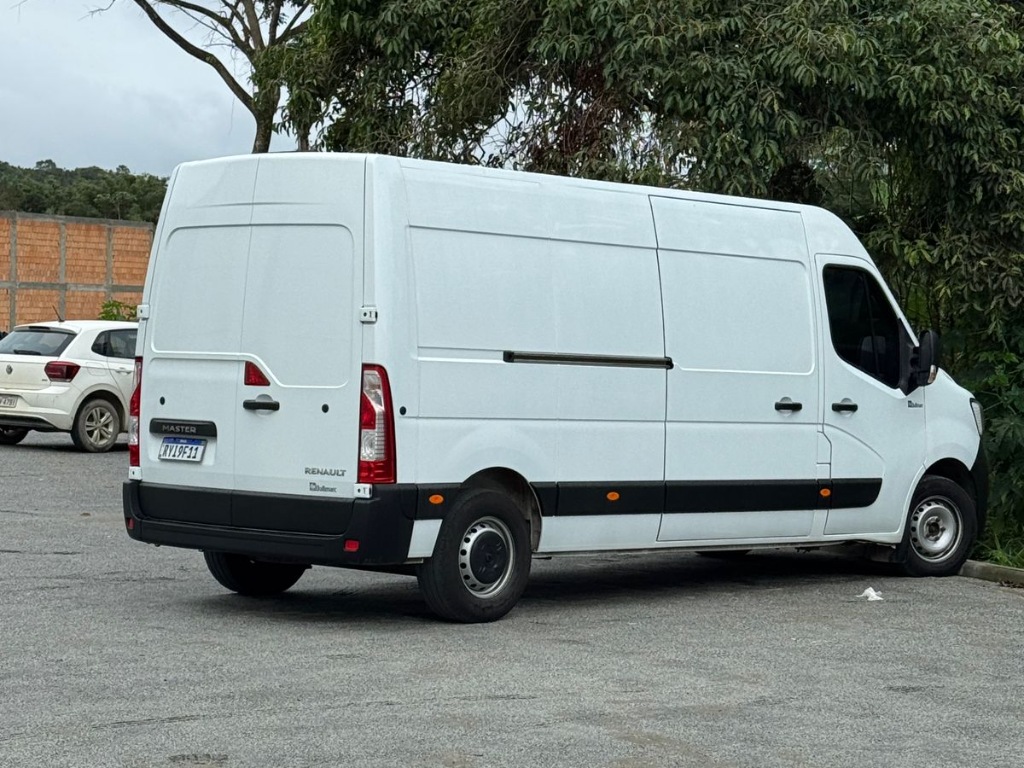 Renault Master 2.3 Extra Furgão L3H2    2024