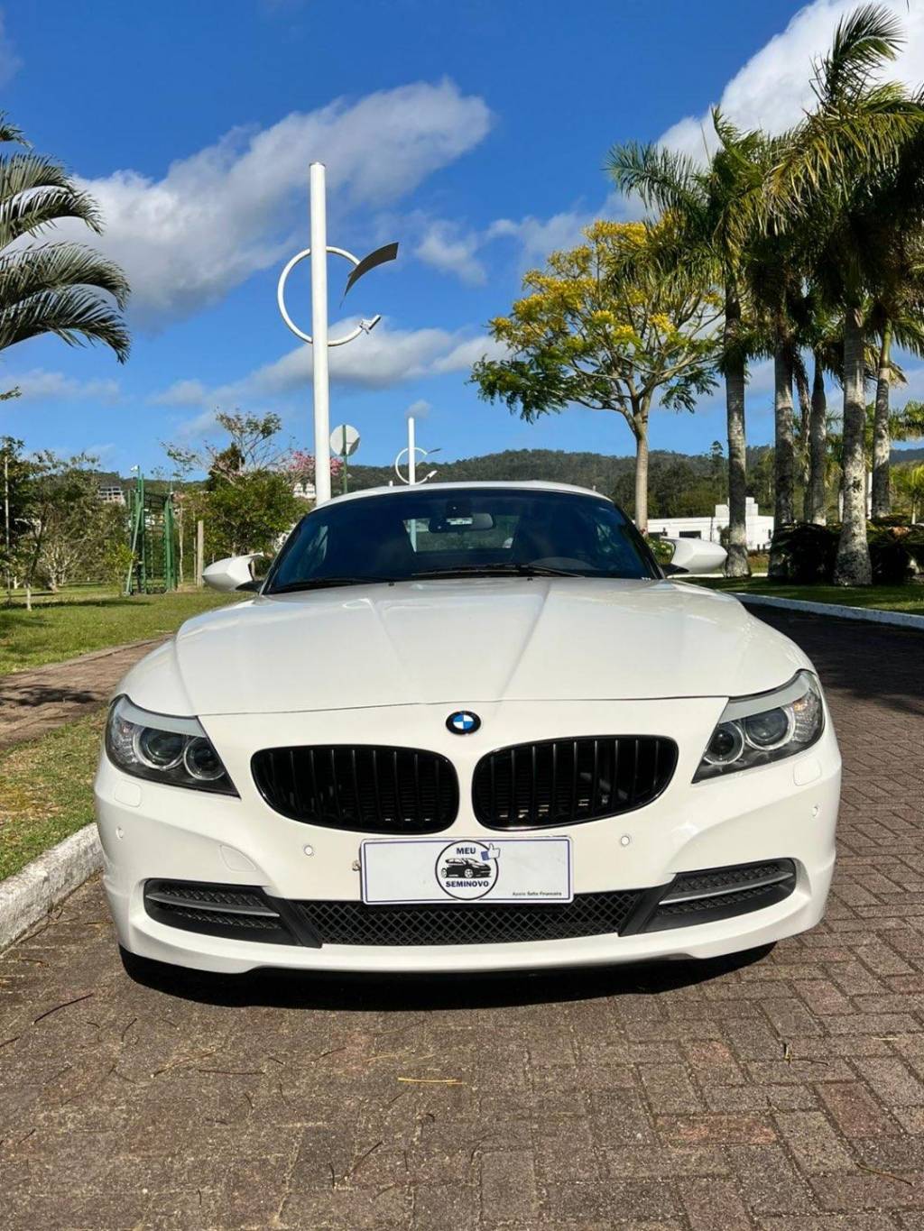 BMW Z4 2.0 sdrive roadster    2013