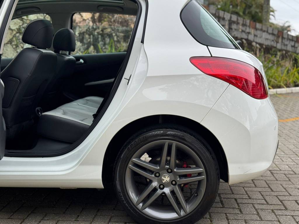 Peugeot 308 1.6 roland garros turbo 16v    2014