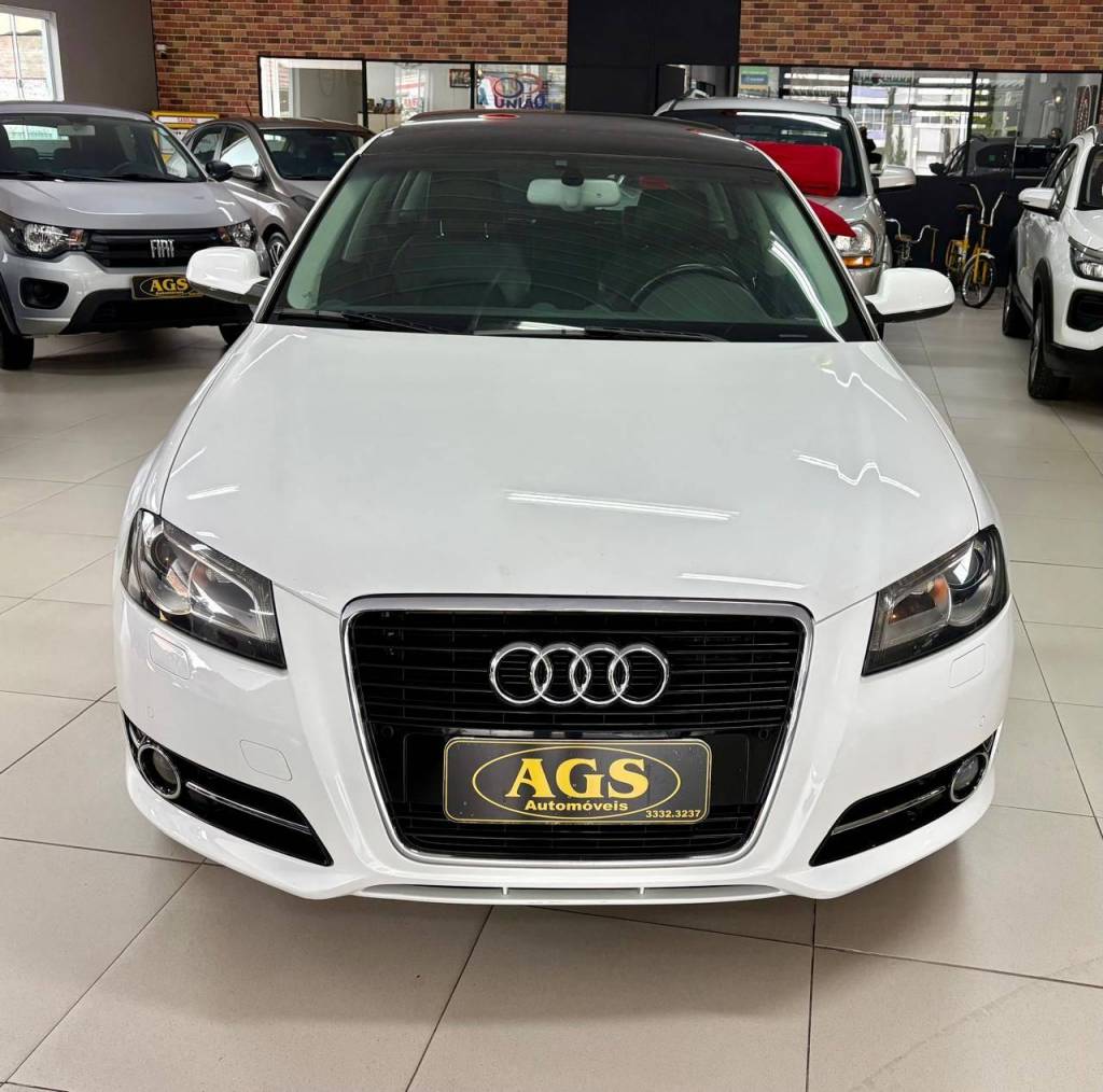 Audi A3 AUDI I/ A3 SPB 2.0T FSI    2012