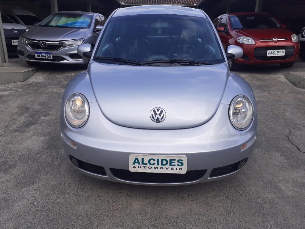 Volkswagen Beetle Com teto automático    2010