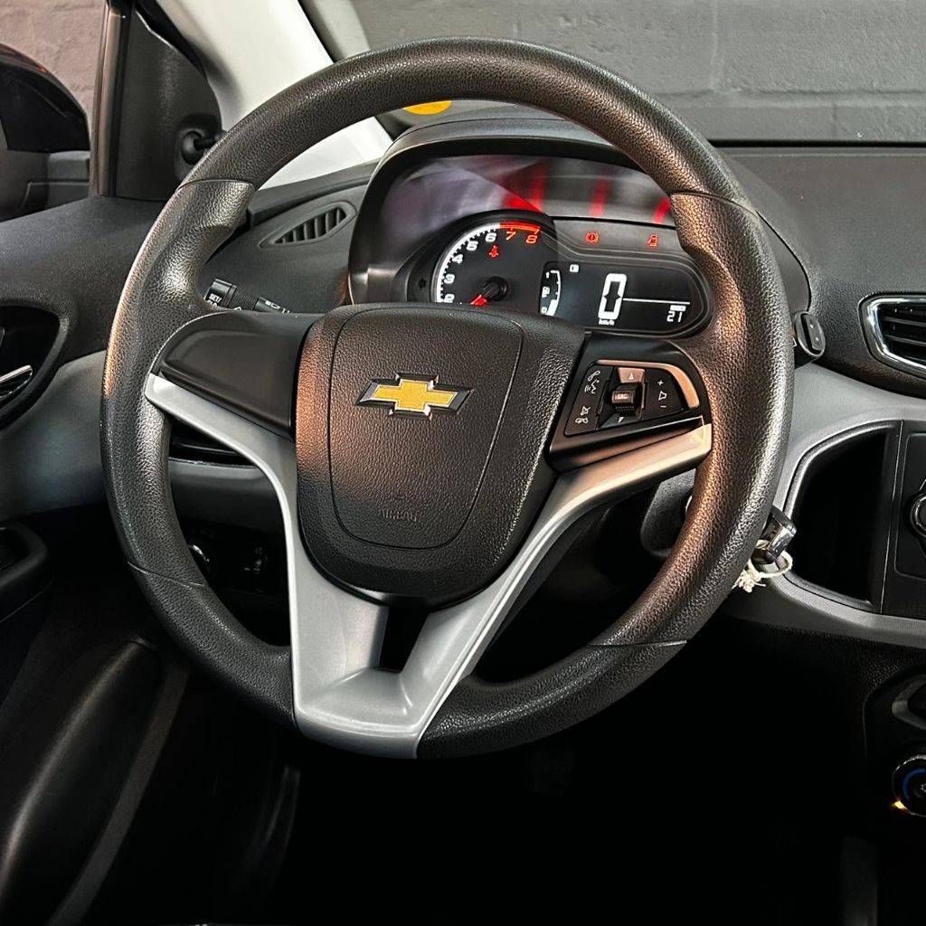 Chevrolet Onix Hatch lt 1.0 8v flexpower 5p mec.    2019