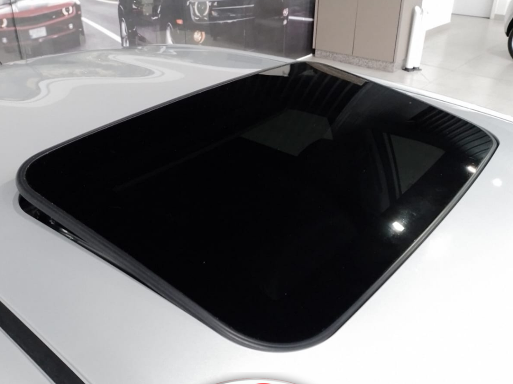 Toyota Yaris Xls connect 1.5 auto    2021