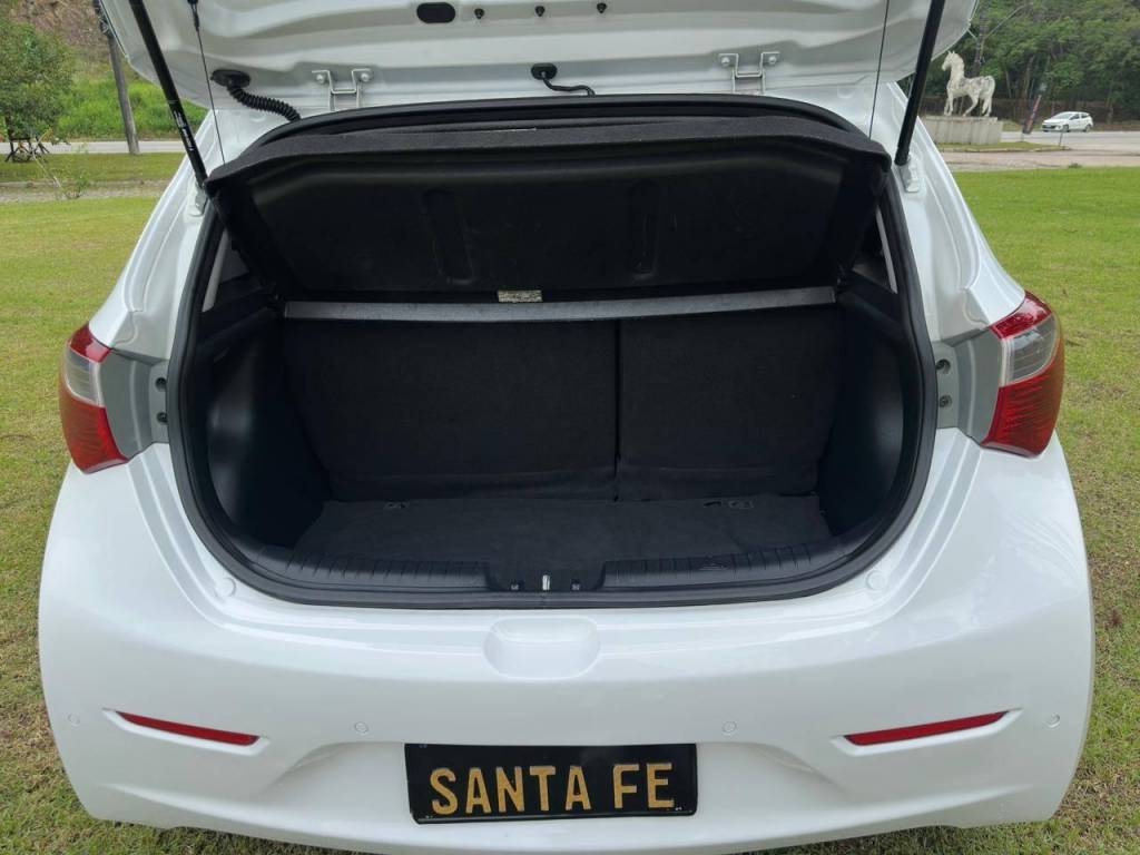 Hyundai HB20S 1.6 prem    2015