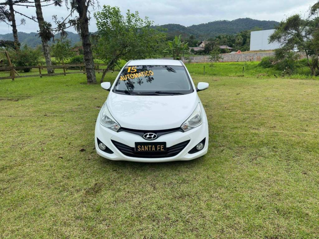 Hyundai HB20S 1.6 prem    2015