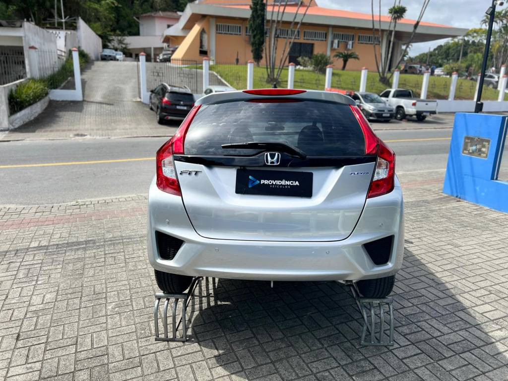 Honda Fit 1.5 exs flexflexone aut. 16v    2016
