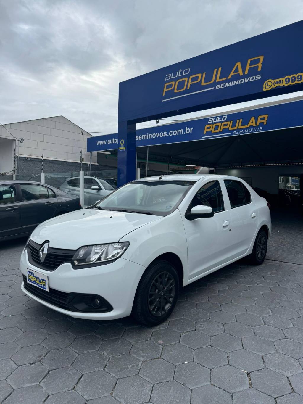 Renault Logan Expression Flex 1.0 12V 4p    2019