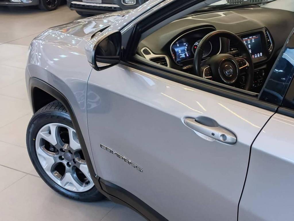 Jeep Compass Longitude 2.0 4x2 flex 16v aut.    2019