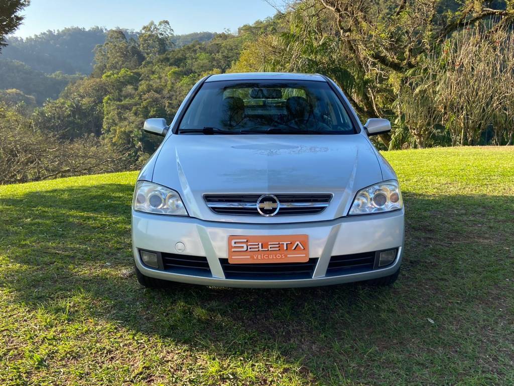 Chevrolet Astra     2010
