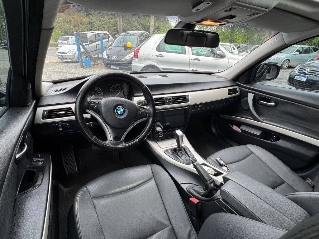 BMW 320i 320i    2009
