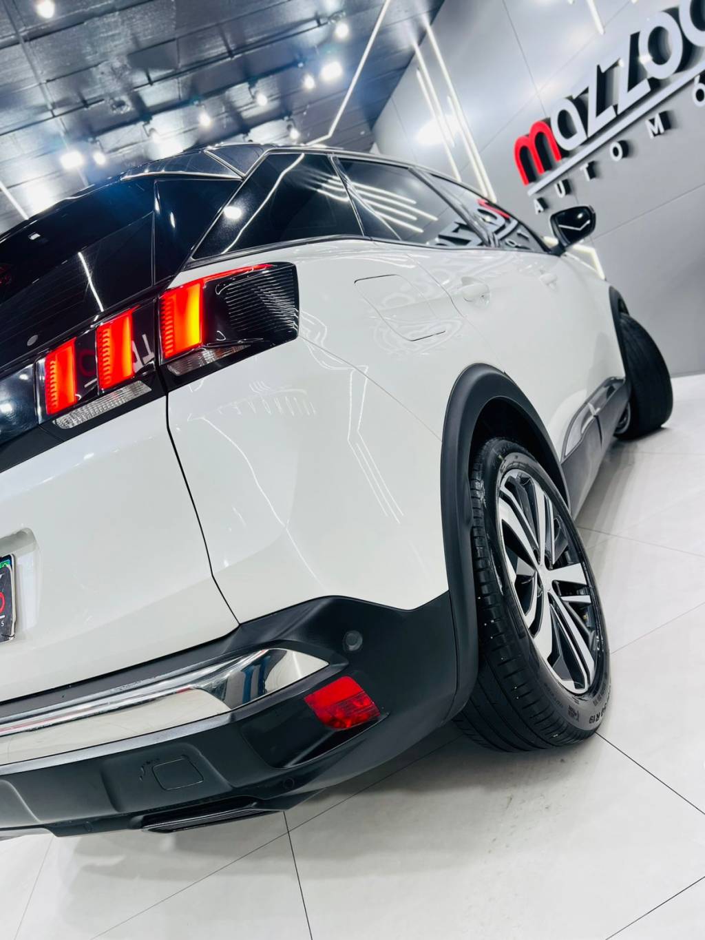 Peugeot 3008 1.6 16v    2020