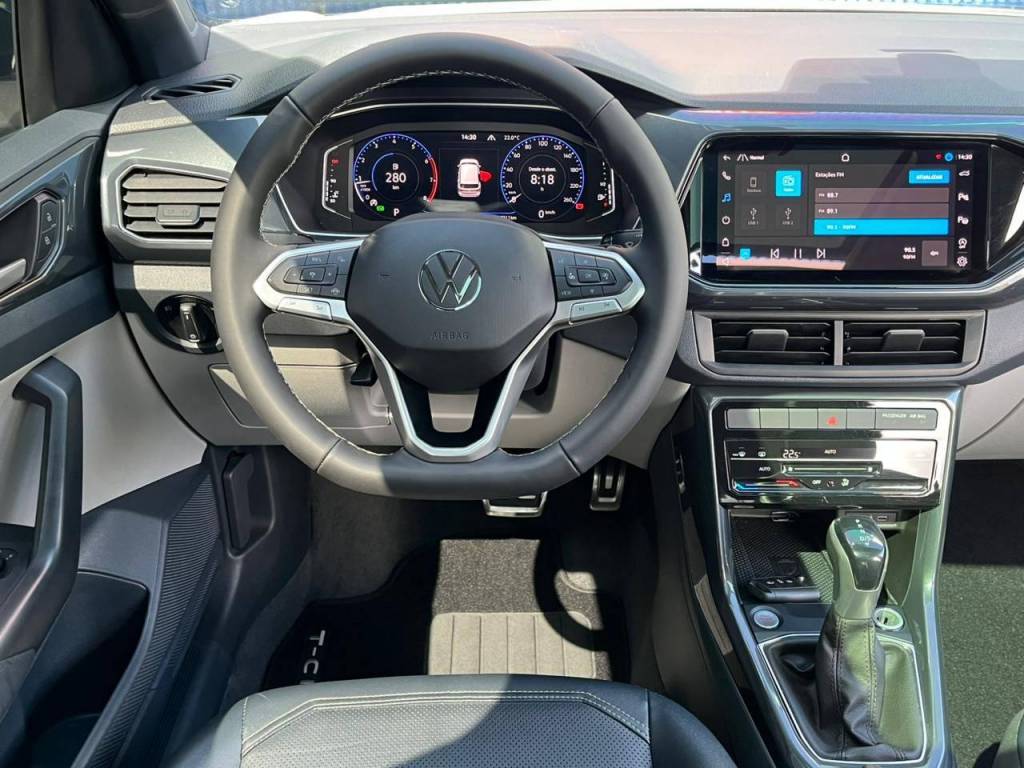 Volkswagen T-Cross Hig. 250 tsi 1.4 flex 16v 5p aut    2023