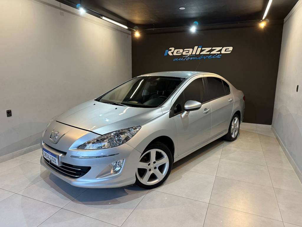 Peugeot 408 2.0    2014