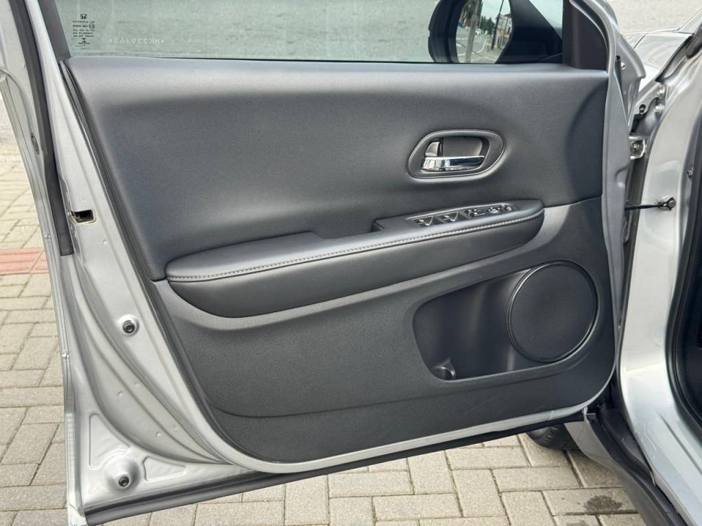 Honda HR-V 1.8    2021