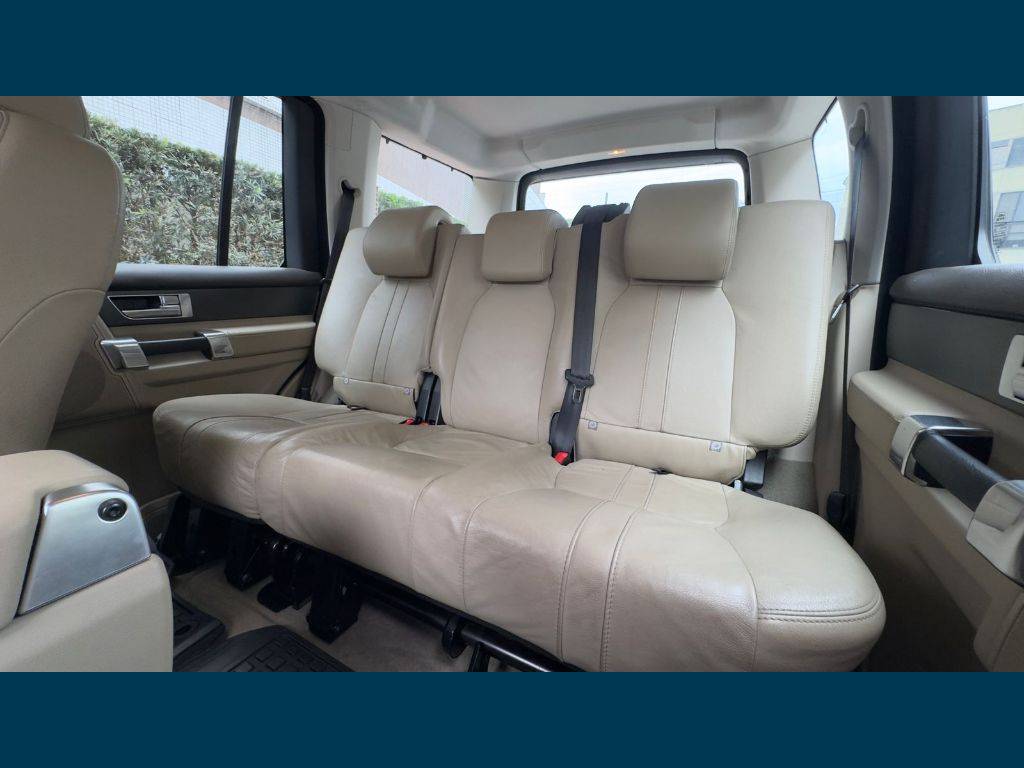 Land Rover Discovery S 3.0 4x4 tdv6 diesel aut.    2013