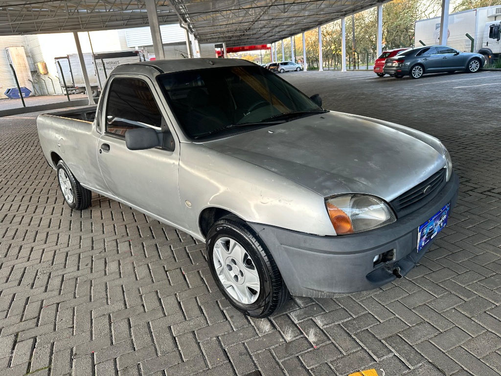 Ford Courier     2005