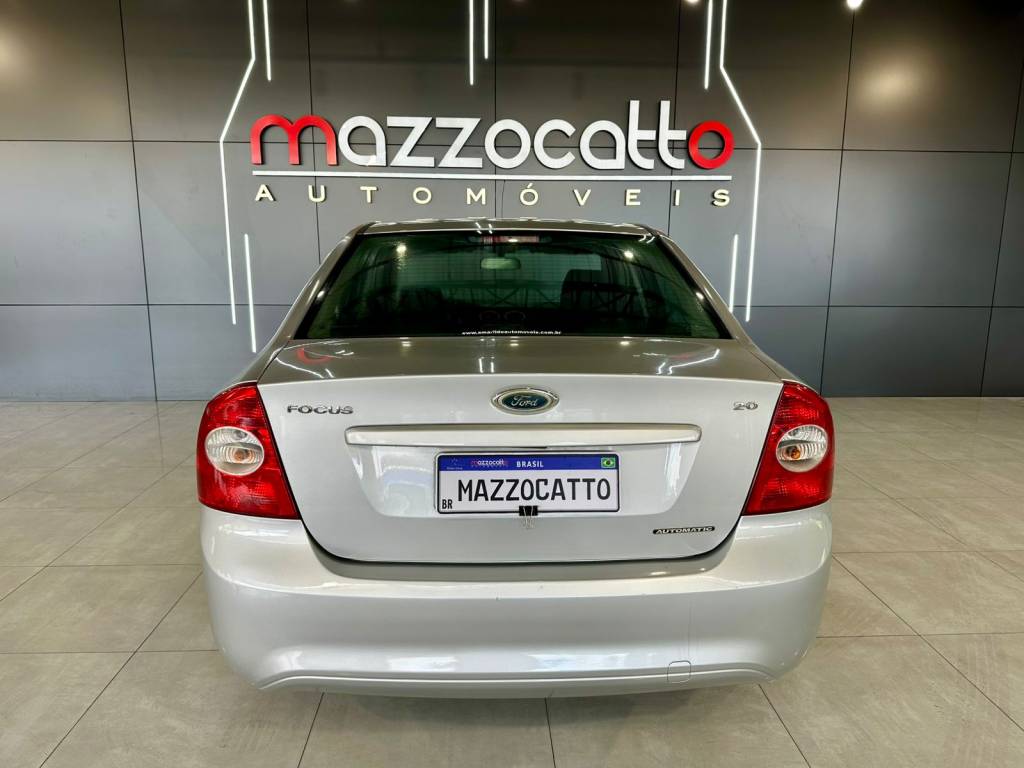 Ford Focus 2.0 flex 16v    2009