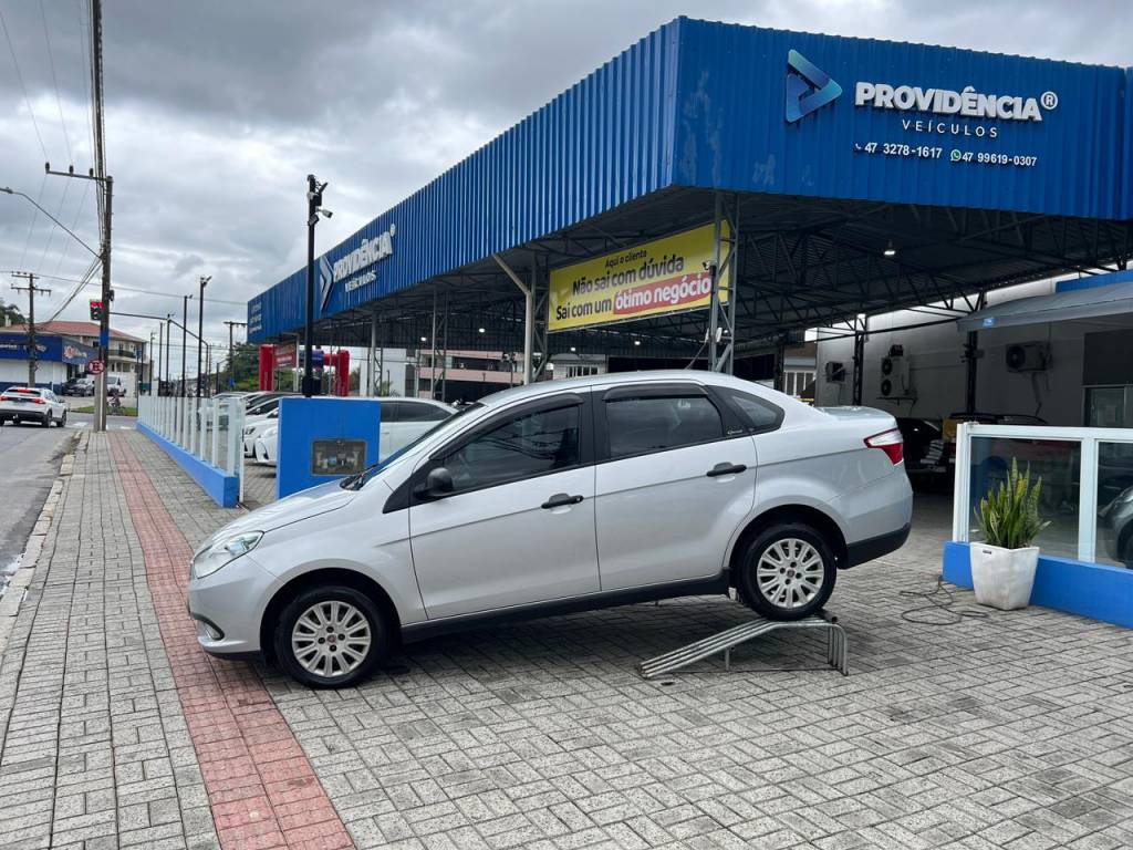 Fiat Grand Siena 1.0 attractive flex 8v    2018