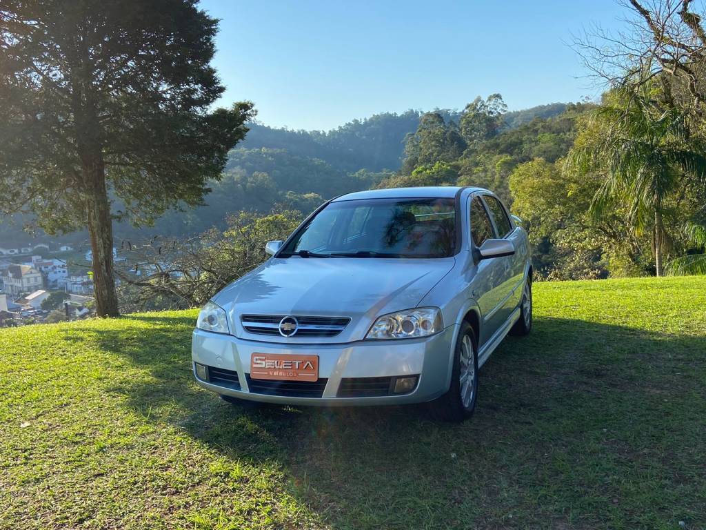 Chevrolet Astra     2010